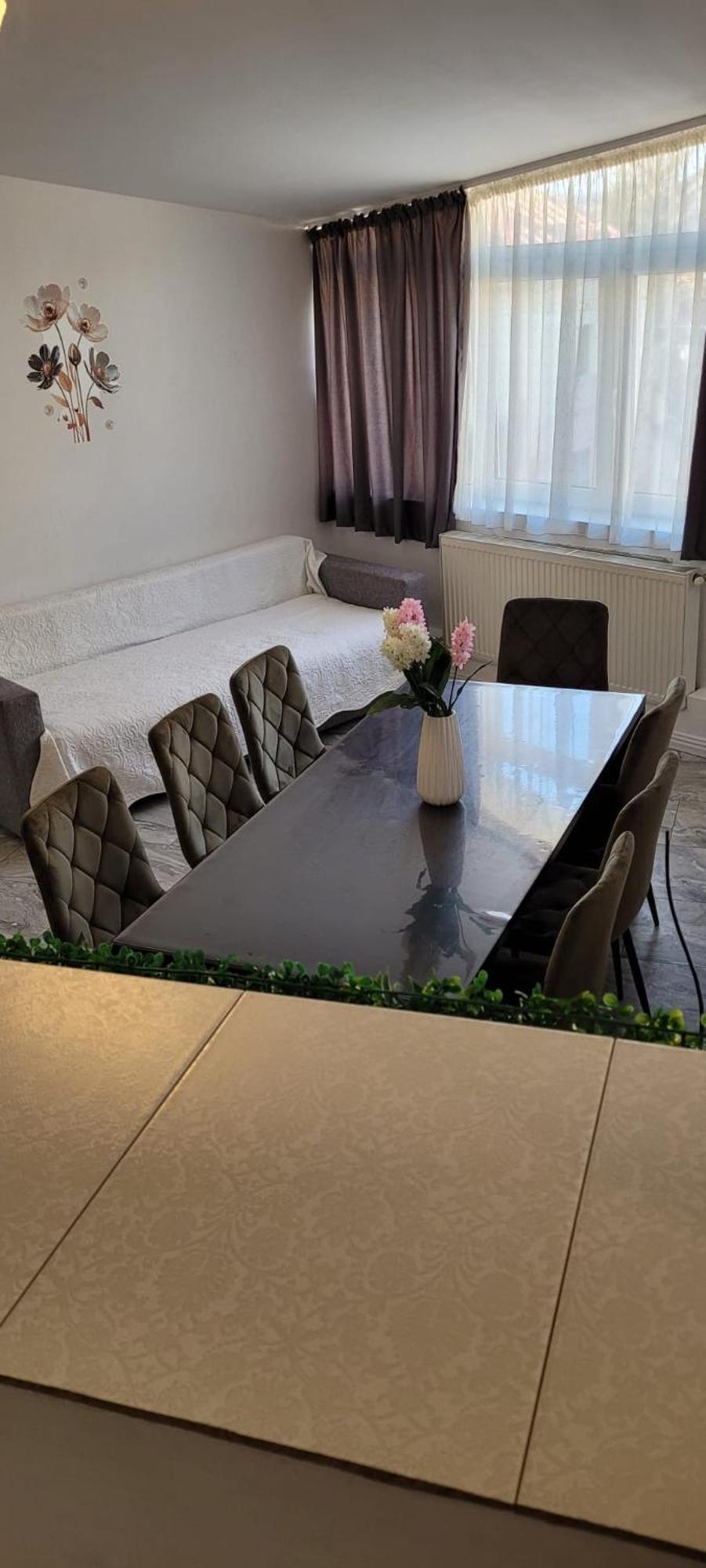 Casa Iris Appartement Iasi Buitenkant foto